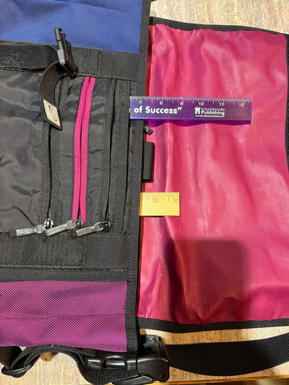 Timbuk2 Navy Blue and Plum Two-Tone Messenger Bag - Picture 9 of 11